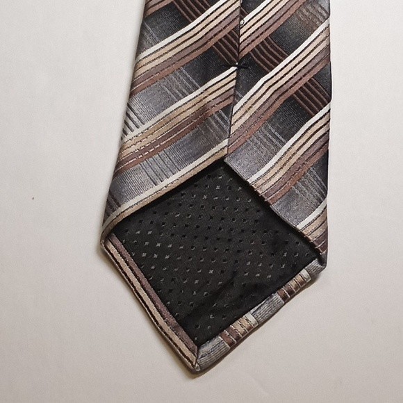 02.  Pierre Cardin Neck Tie 59in Length - Picture 5 of 8